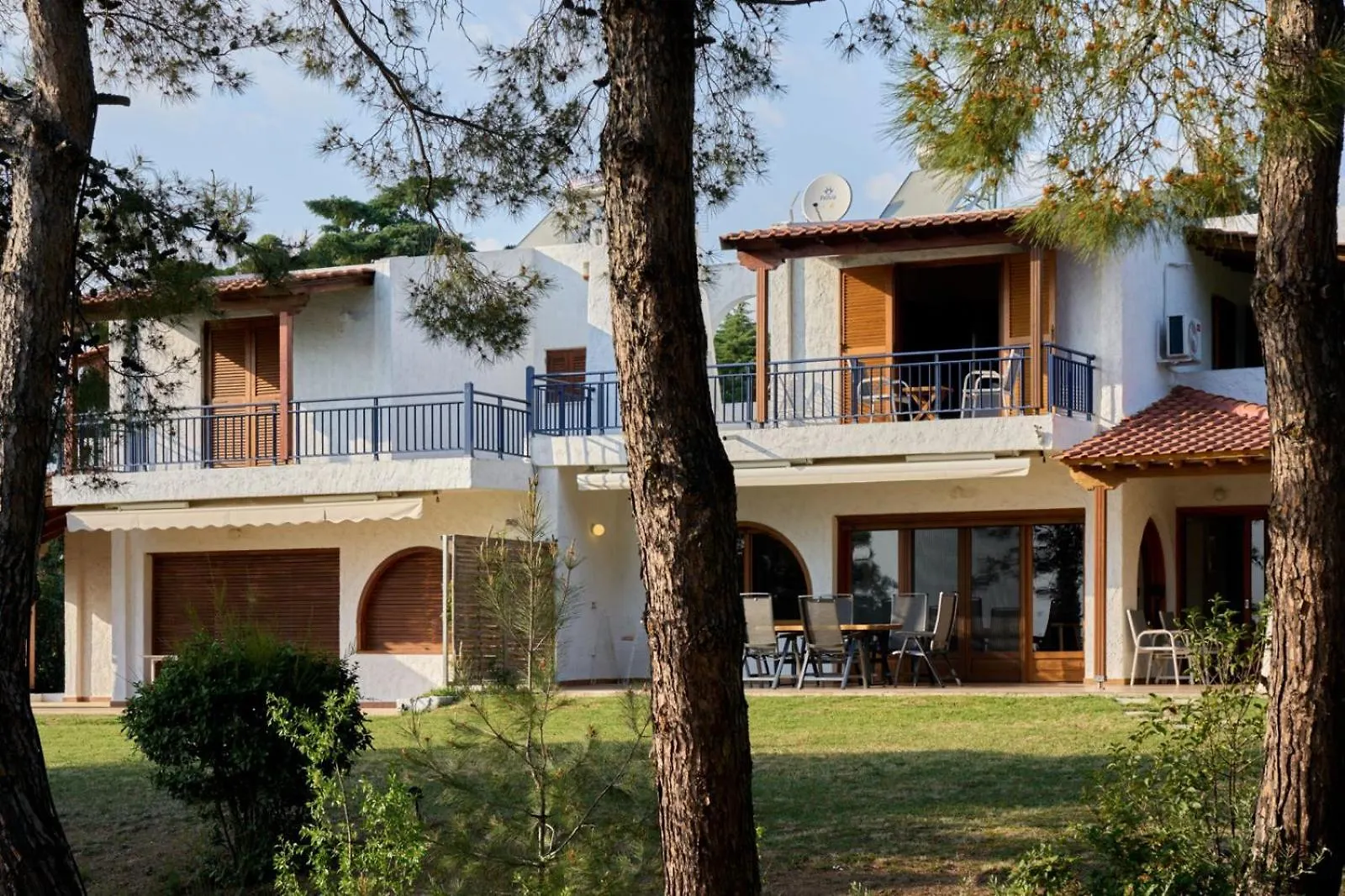 Summerday Villa Private Beach Nea Iraklia Greece