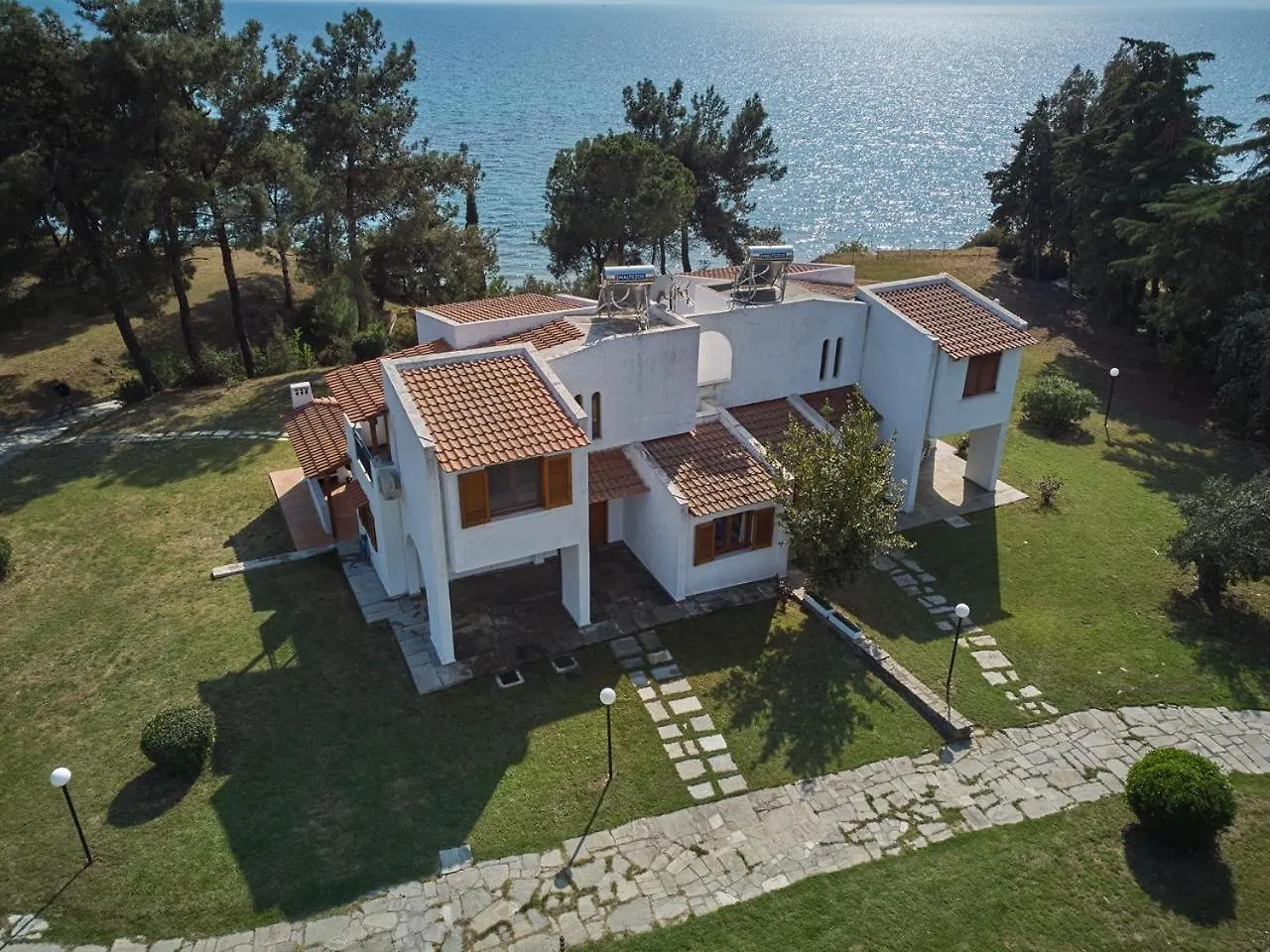 Summerday Villa Private Beach نيا إيراكليا