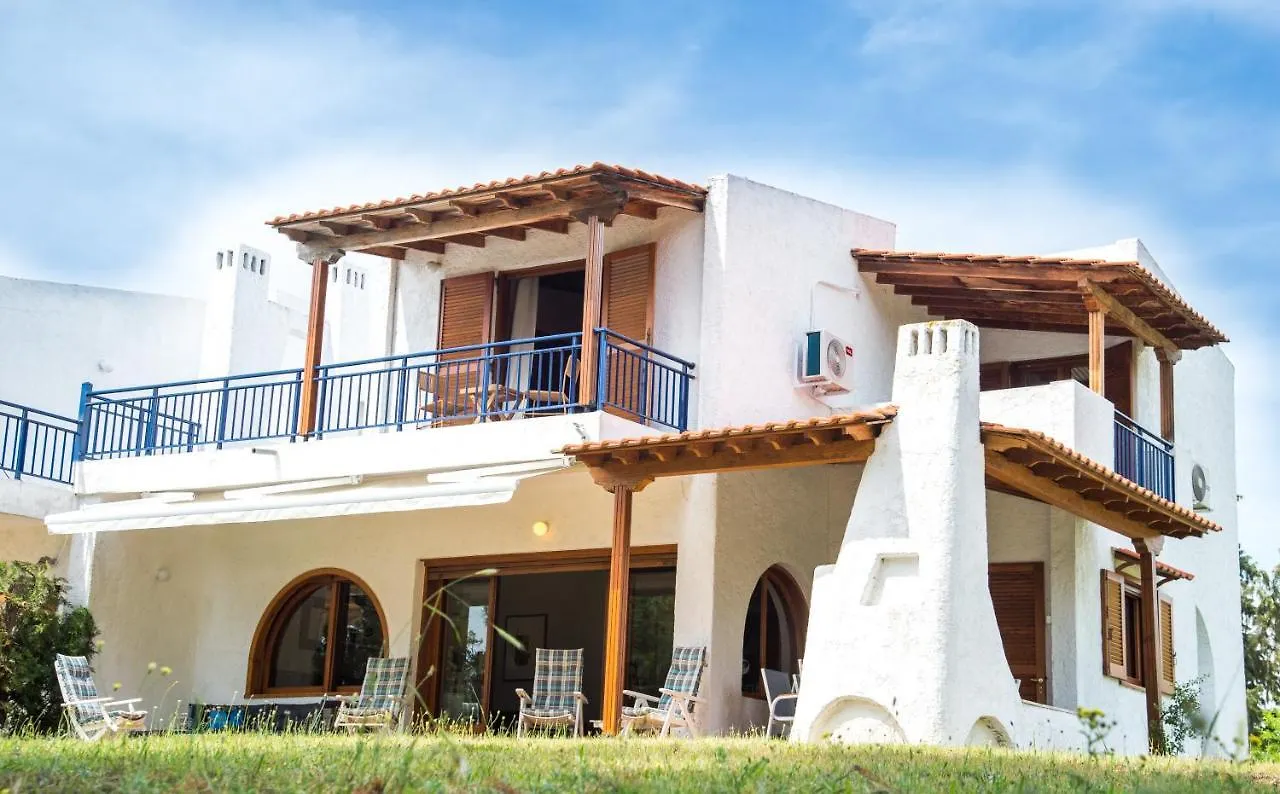 Summerday Villa Private Beach نيا إيراكليا